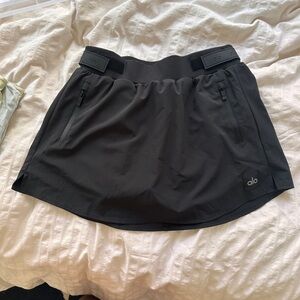 alo elevation skirt